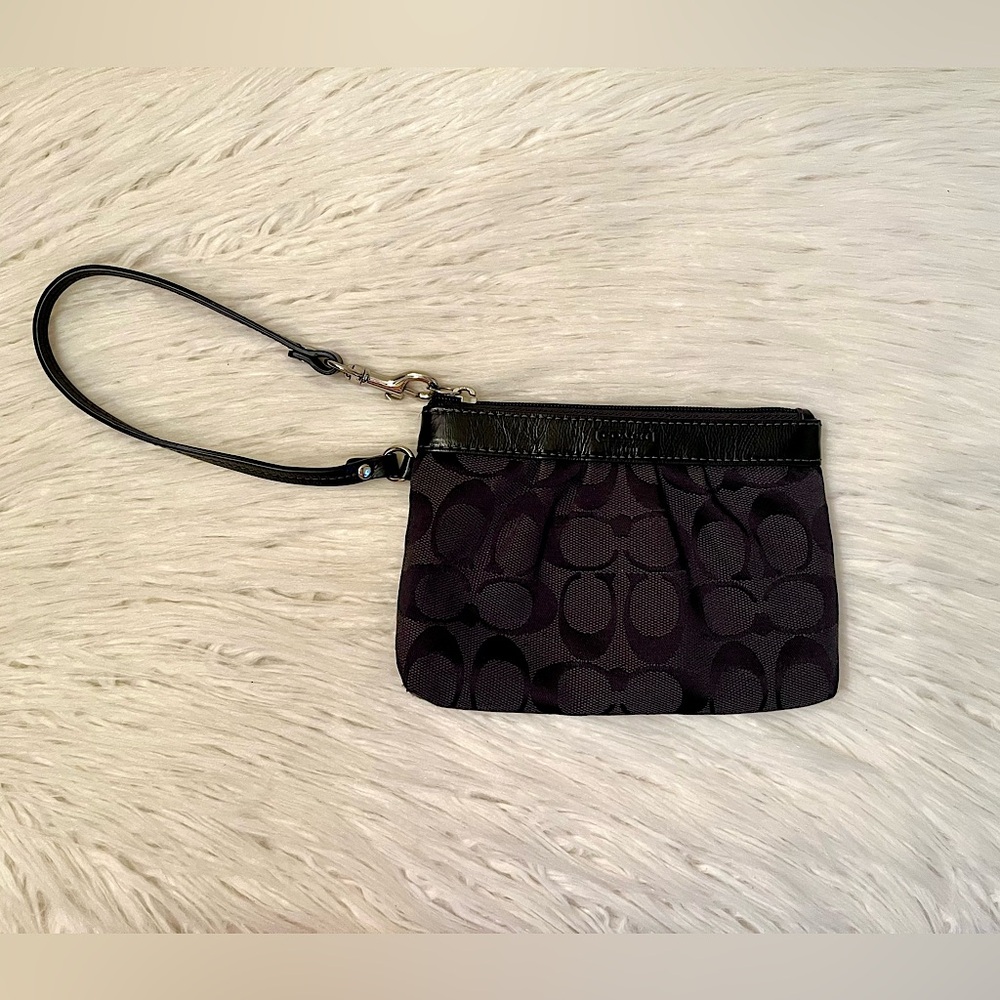 Coach Signature Jacquard Wristlet